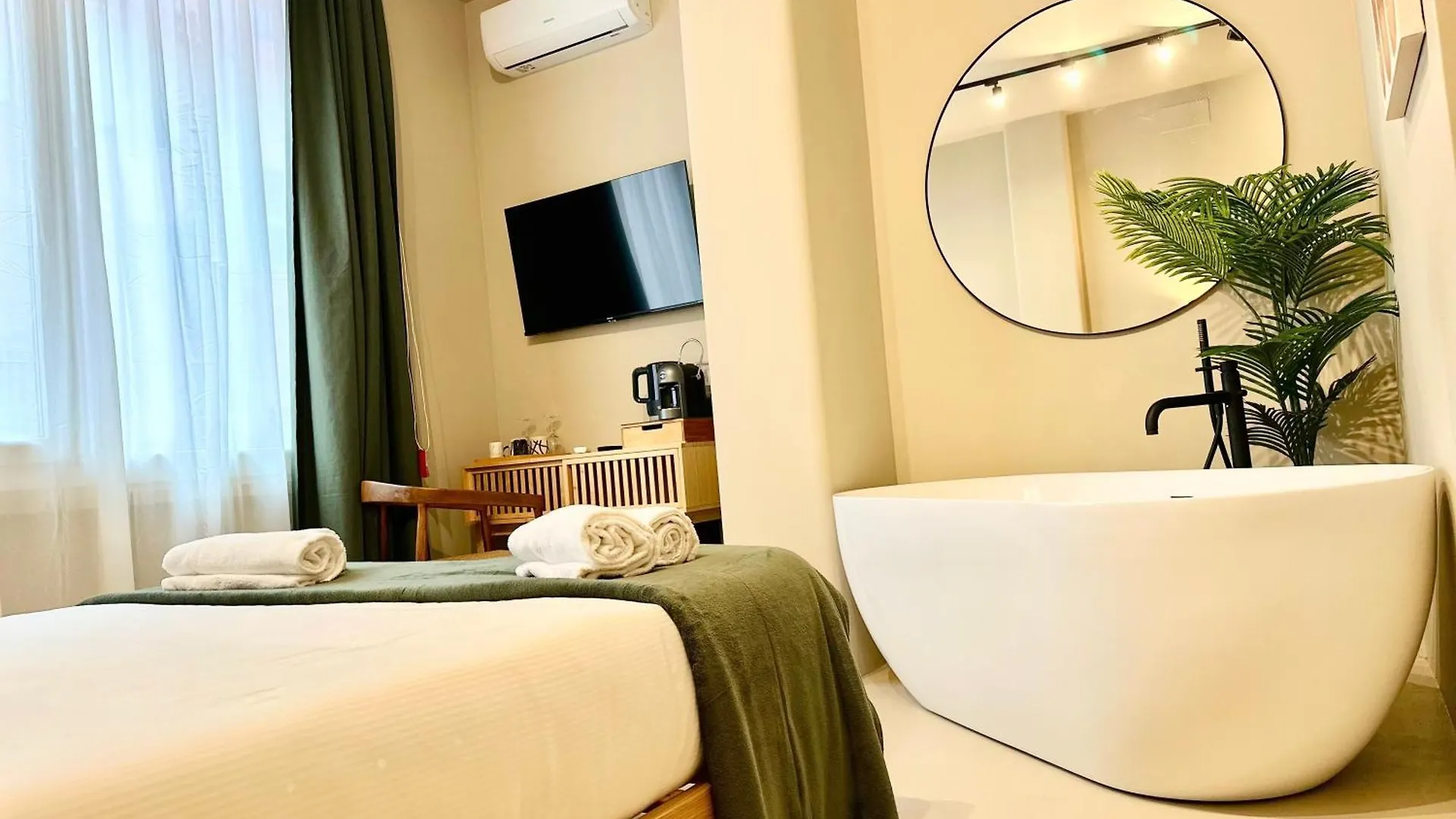 Bed and Breakfast Carbone XXI CTA 0*,
